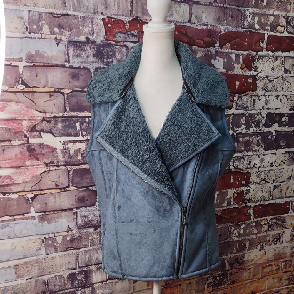 Country Clothing Company Zip Vest